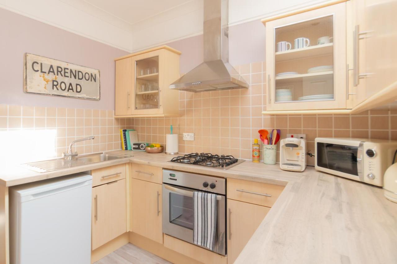 Spacious Split Level Flat In Great Location Portsmouth Exterior foto